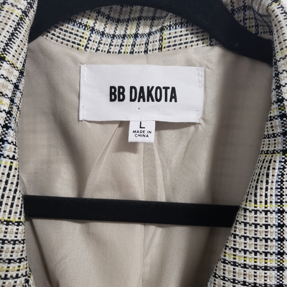 BB DAKOTA Long Plaid Jacket Coat - Picture 7 of 11